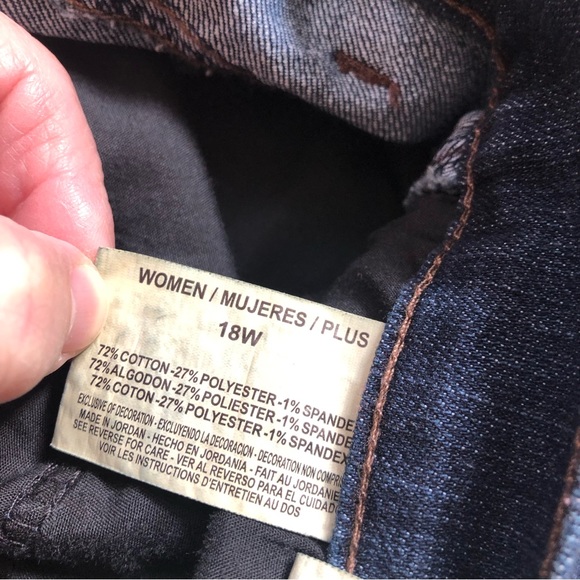 EUC Gloria Vanderbilt ladies jeans. Size 18W - Picture 5 of 5